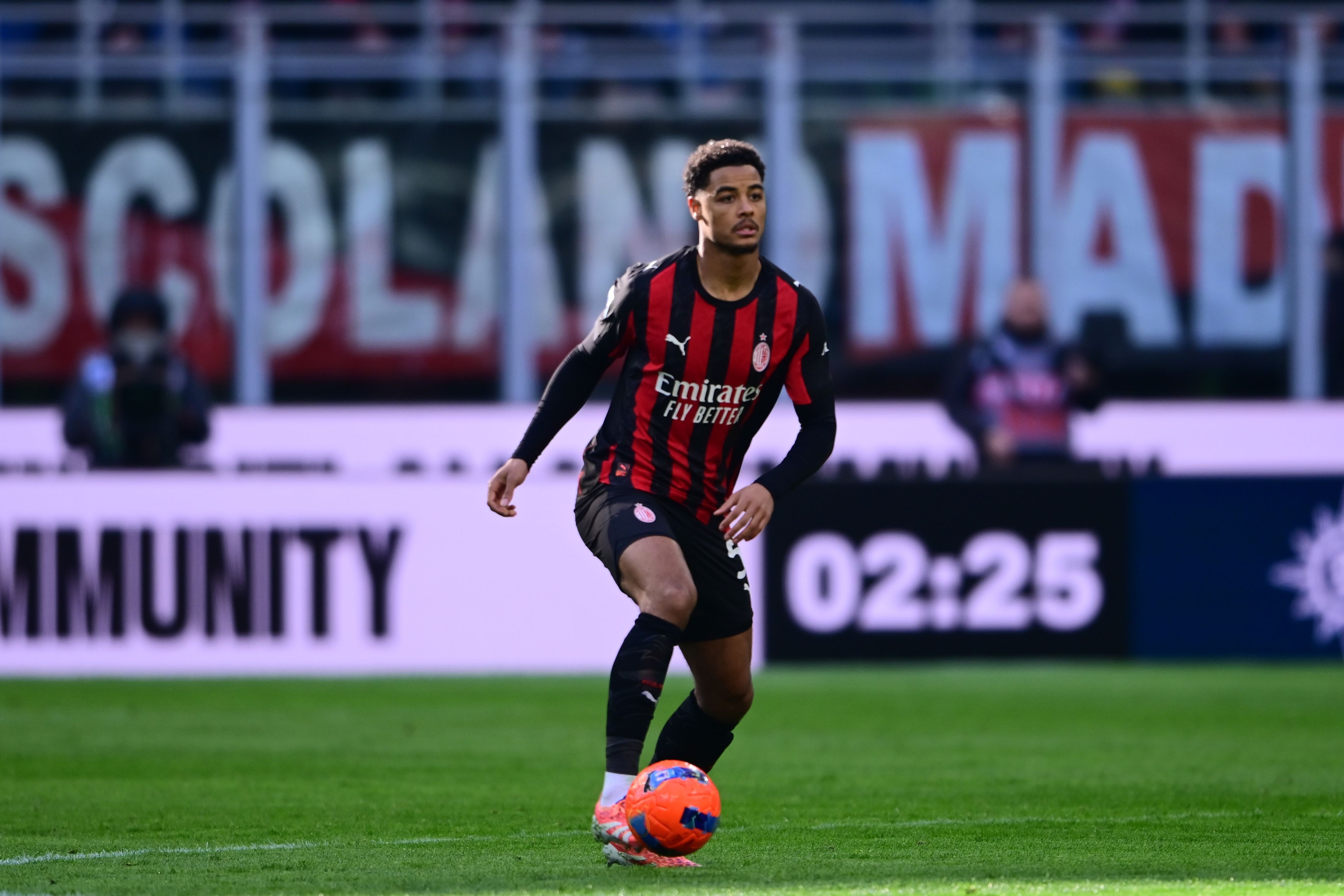 欧冠八强对阵-德温特：接下来米兰的目标？争取尽量拿分，最后看能排在什么位置