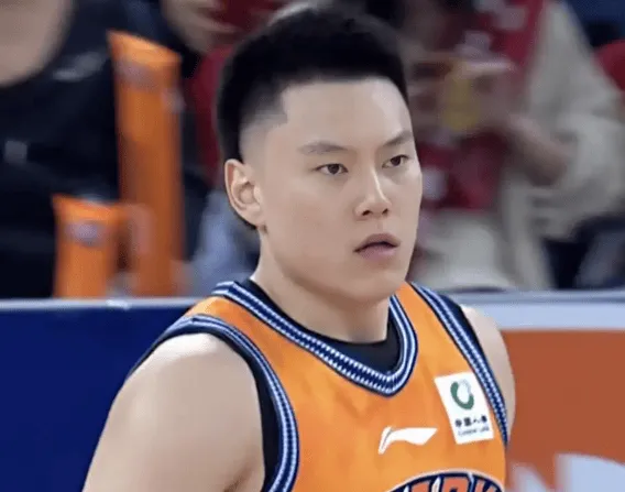 欧冠半决赛时间-差距！上海半场三分18投12中&amp;amp;命中率66.7%，宁波仅为23.5%