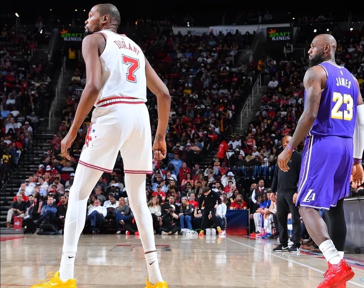 欧冠决赛安排-我拿你当兄弟，你跟我玩脑筋！哈登季后赛总缺点运气？